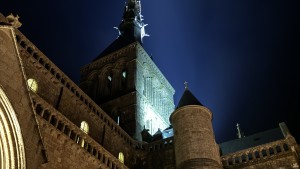 Une Journée Inoubliable au Mont Saint-Michel avec les réseaux Primum Auto et Car's